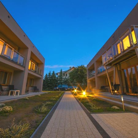Wodnik Uslugi Hotelarskie, Apartamenty Rowy  Extérieur photo