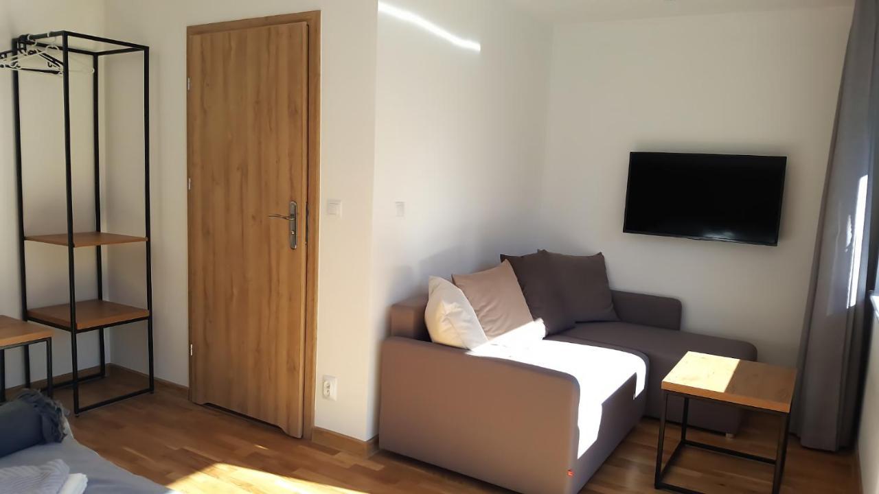 Wodnik Uslugi Hotelarskie, Apartamenty Rowy  Extérieur photo