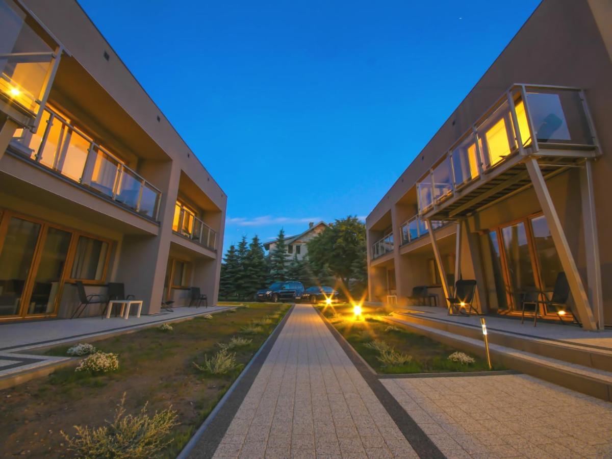 Wodnik Uslugi Hotelarskie, Apartamenty Rowy  Extérieur photo